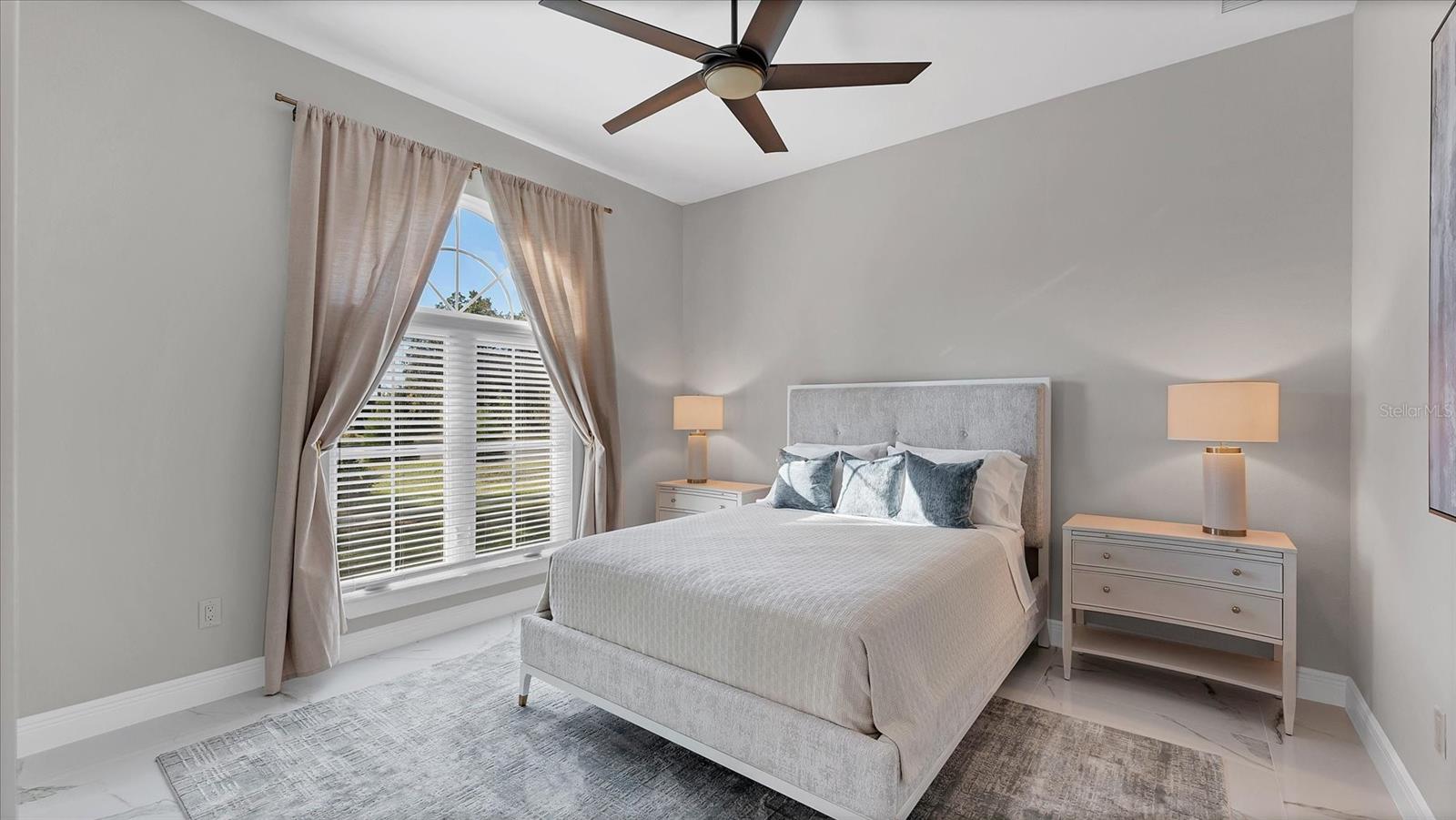 WINDSOR GREEN - Residential