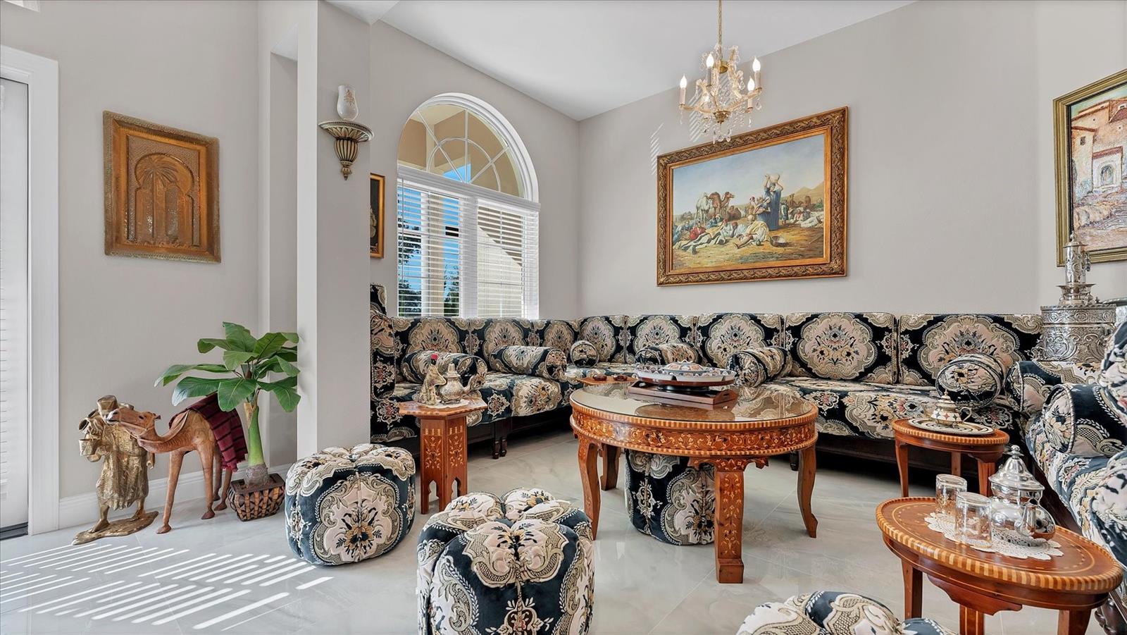 WINDSOR GREEN - Residential