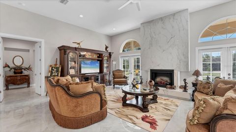 Tiny photo for 39851 Darlington Avenue, Lady Lake, FL 32159 (MLS # G5104061)