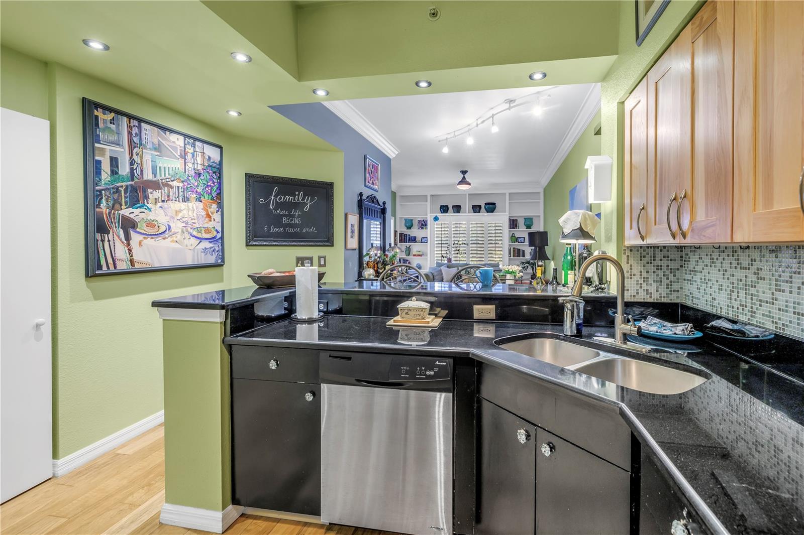 MADISON AT ST PETE II - Residential