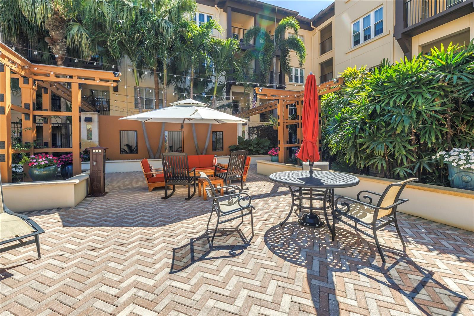 MADISON AT ST PETE II - Residential