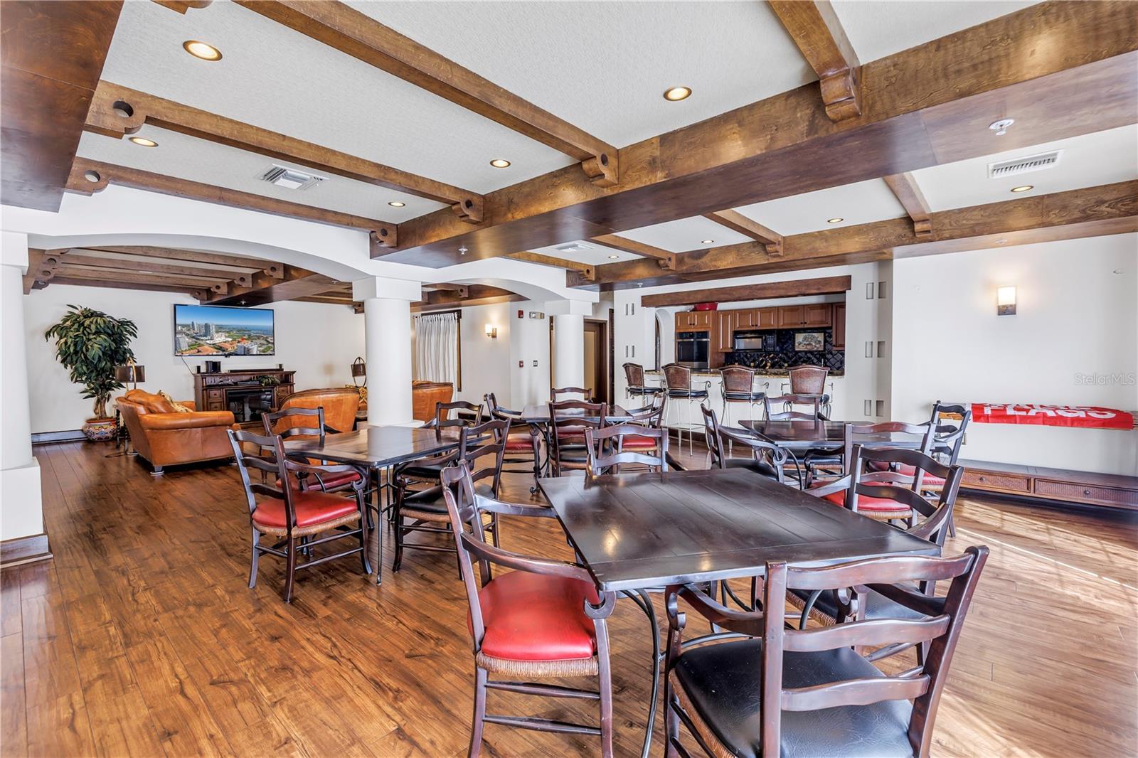 MADISON AT ST PETE II - Residential