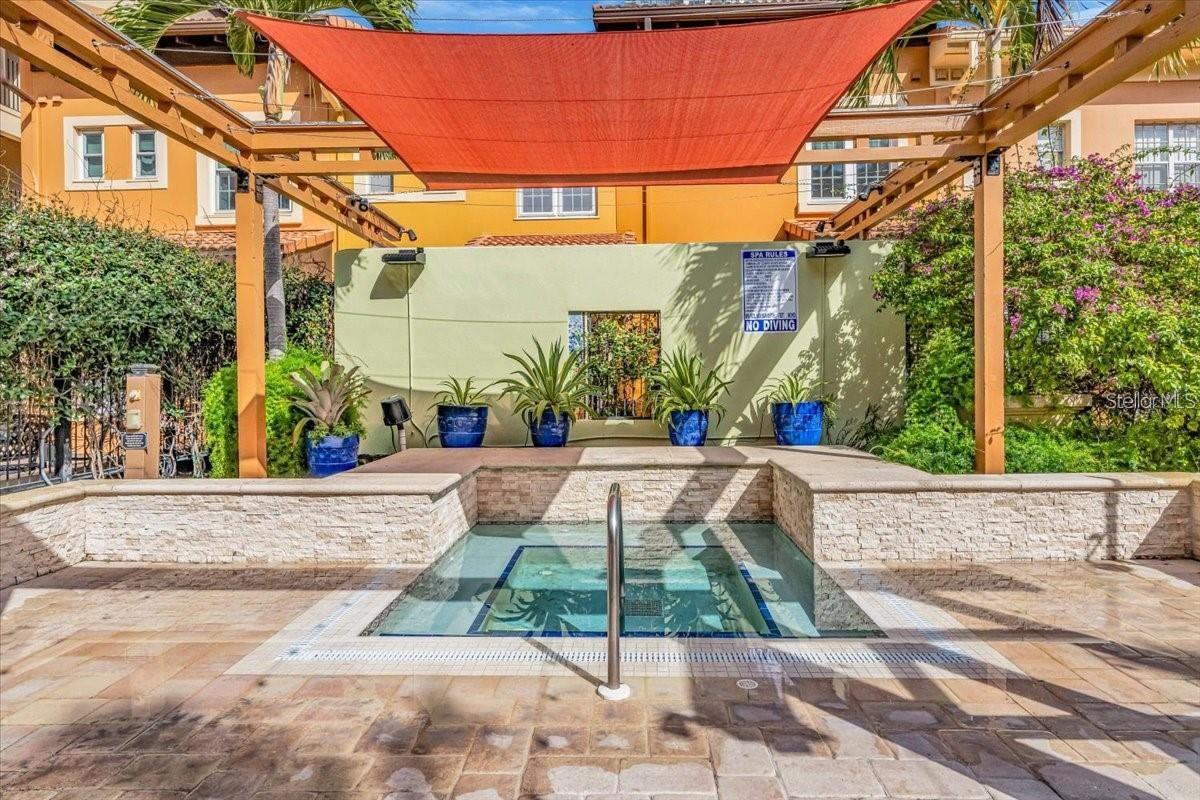 MADISON AT ST PETE II - Residential