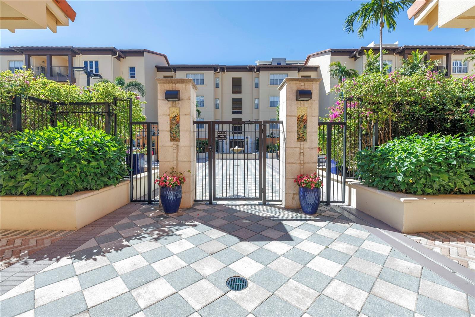 MADISON AT ST PETE II - Residential