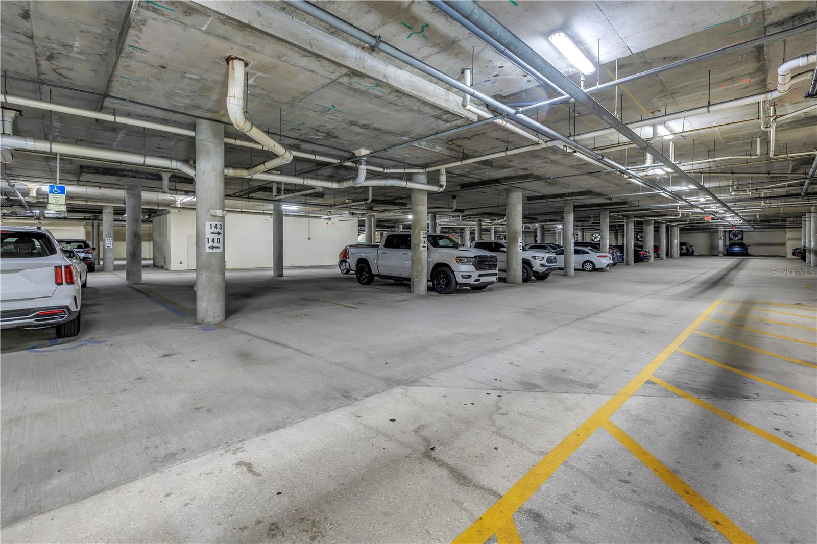 MADISON AT ST PETE II - Residential