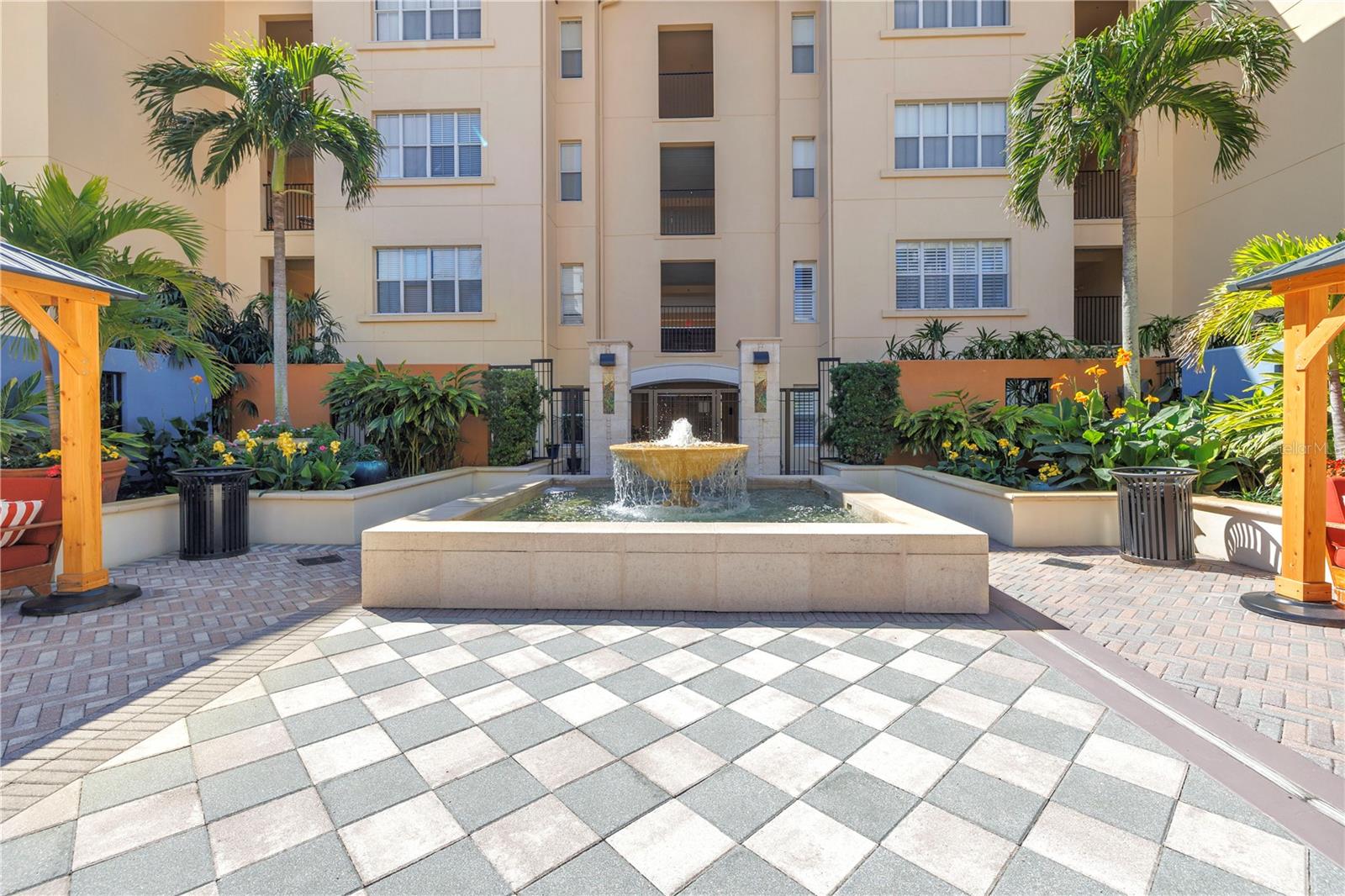 MADISON AT ST PETE II - Residential