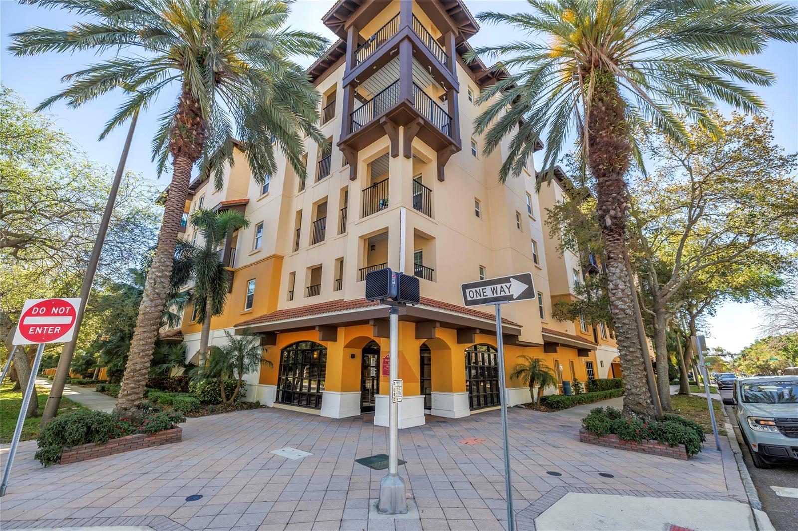 MADISON AT ST PETE II - Residential