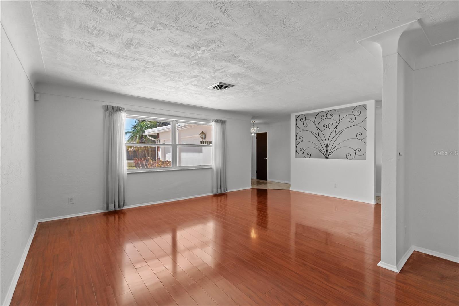 OAKHURST TERRACE - Residential