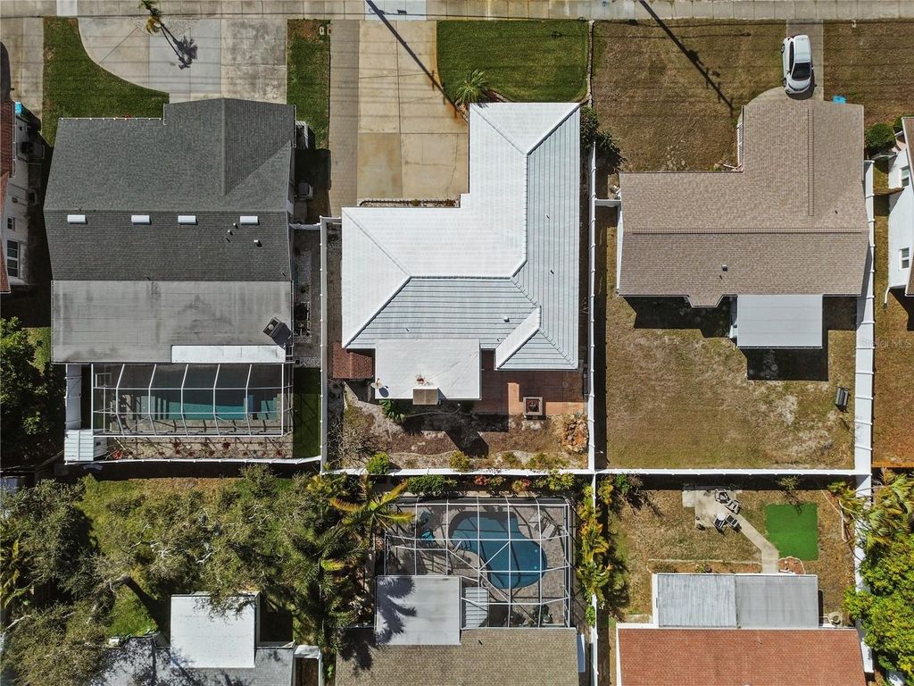 Photo of 13565 86th Avenue, Seminole, FL 33776 (MLS # TB8478479)