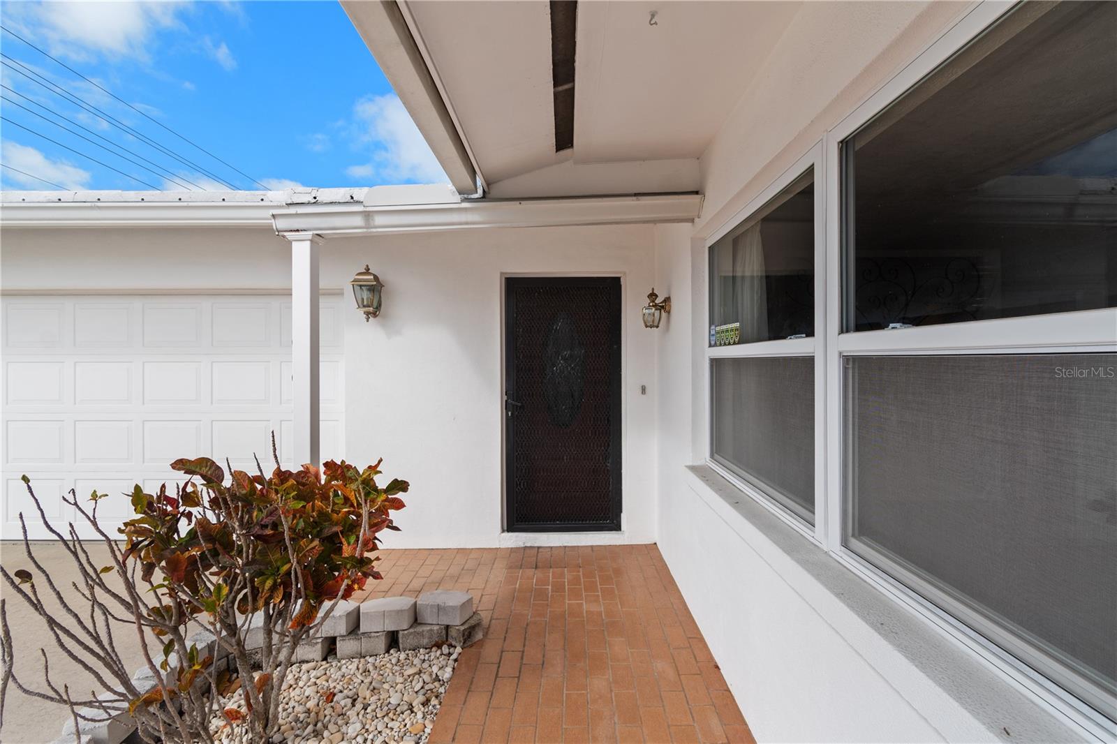 OAKHURST TERRACE - Residential