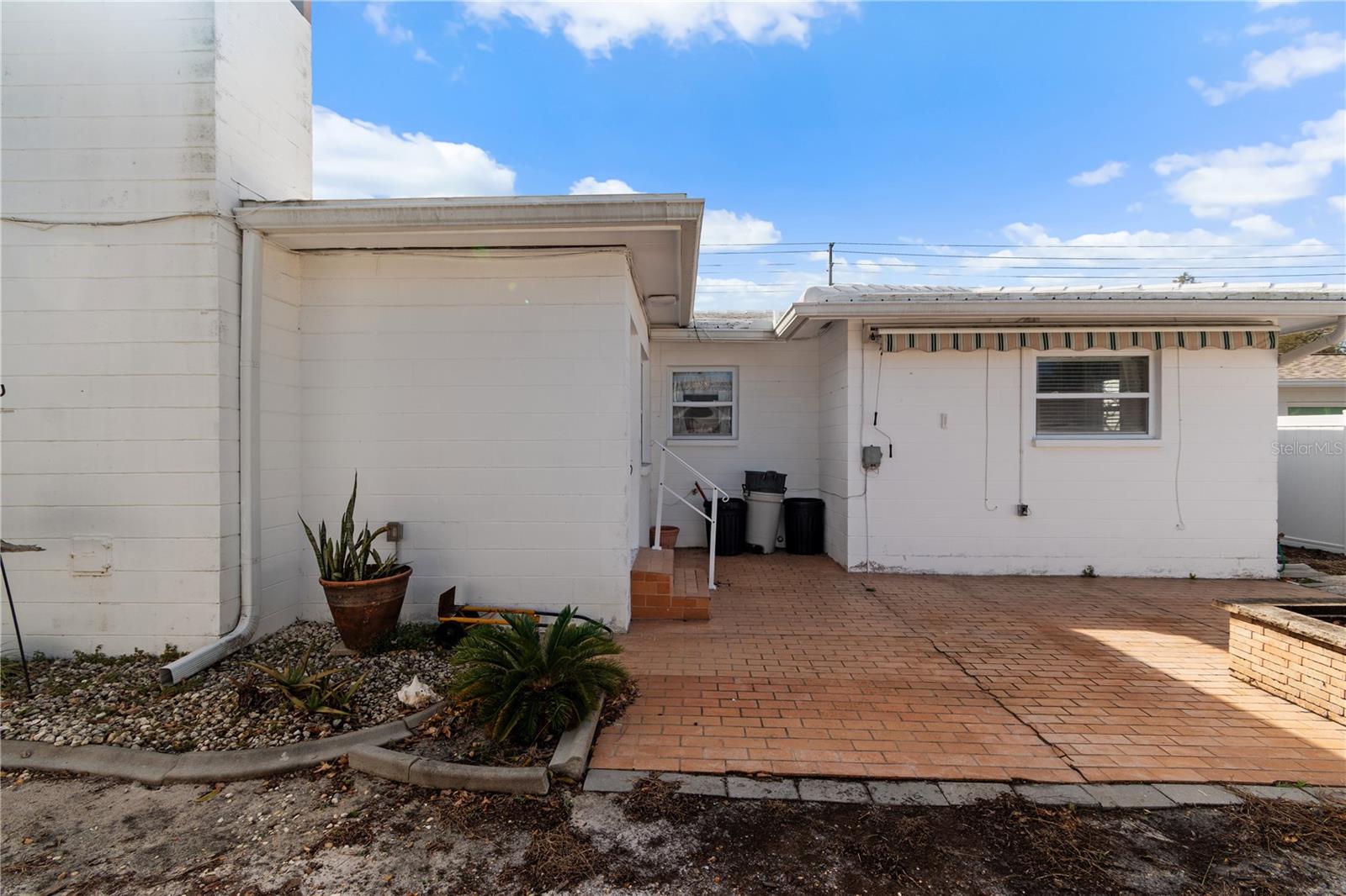 OAKHURST TERRACE - Residential