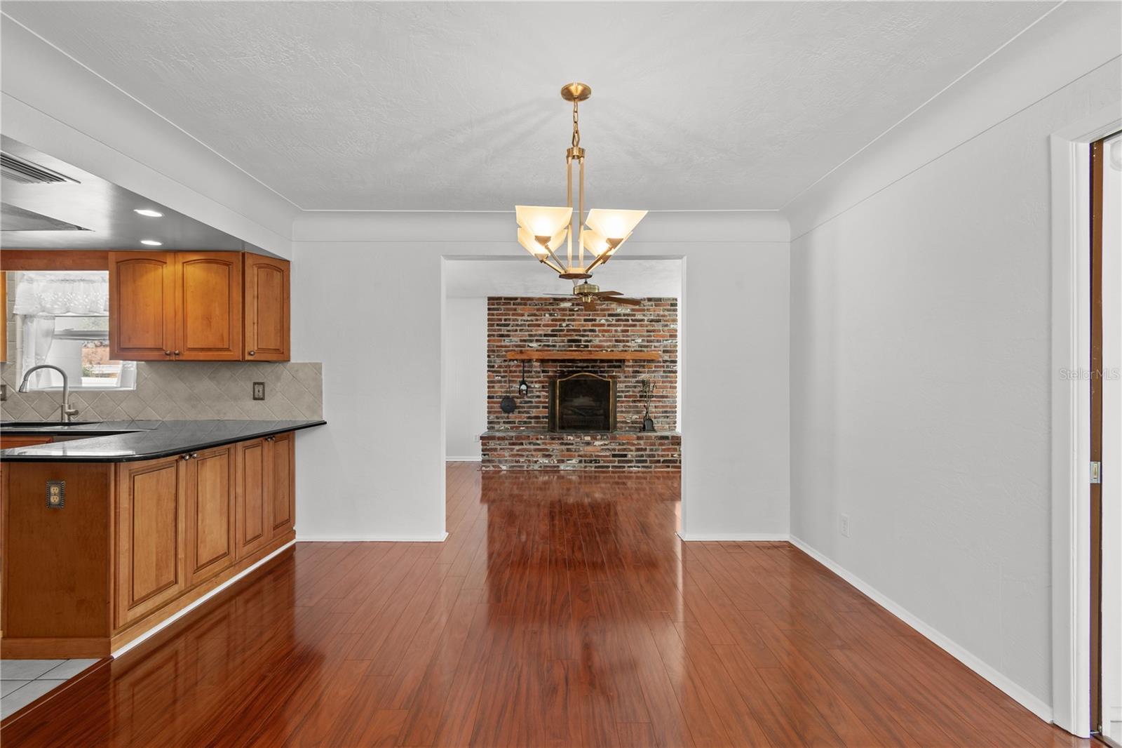 OAKHURST TERRACE - Residential