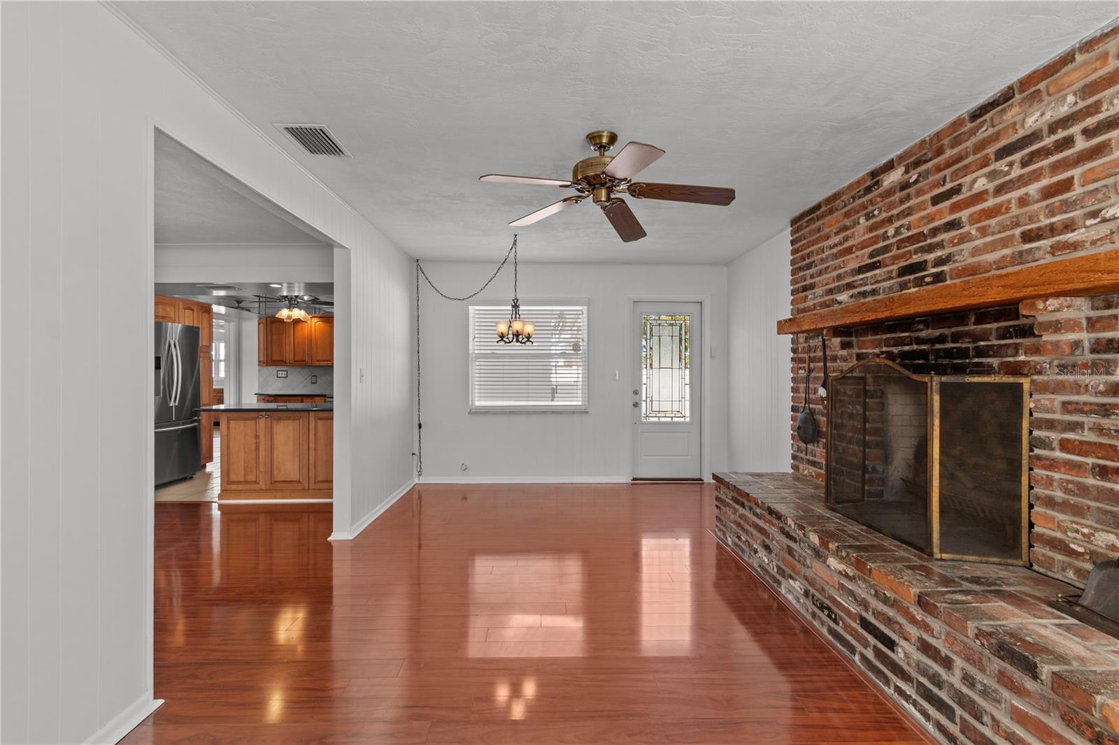 OAKHURST TERRACE - Residential