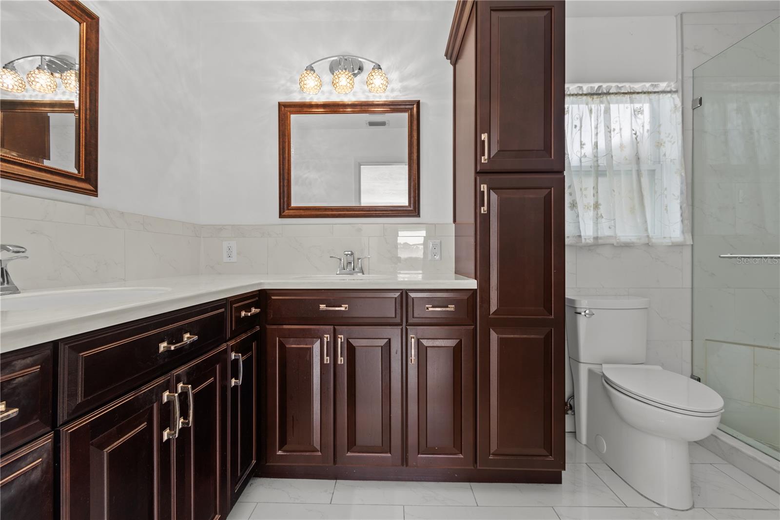 OAKHURST TERRACE - Residential