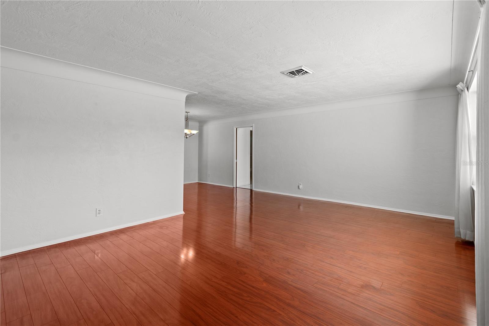 OAKHURST TERRACE - Residential