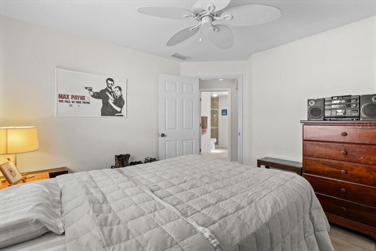 CYPRESS KNOLL - Residential