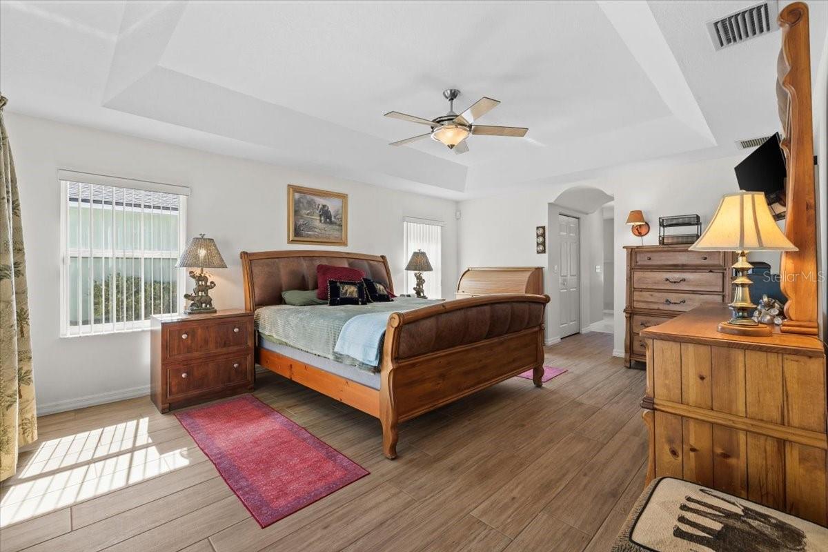 CYPRESS KNOLL - Residential