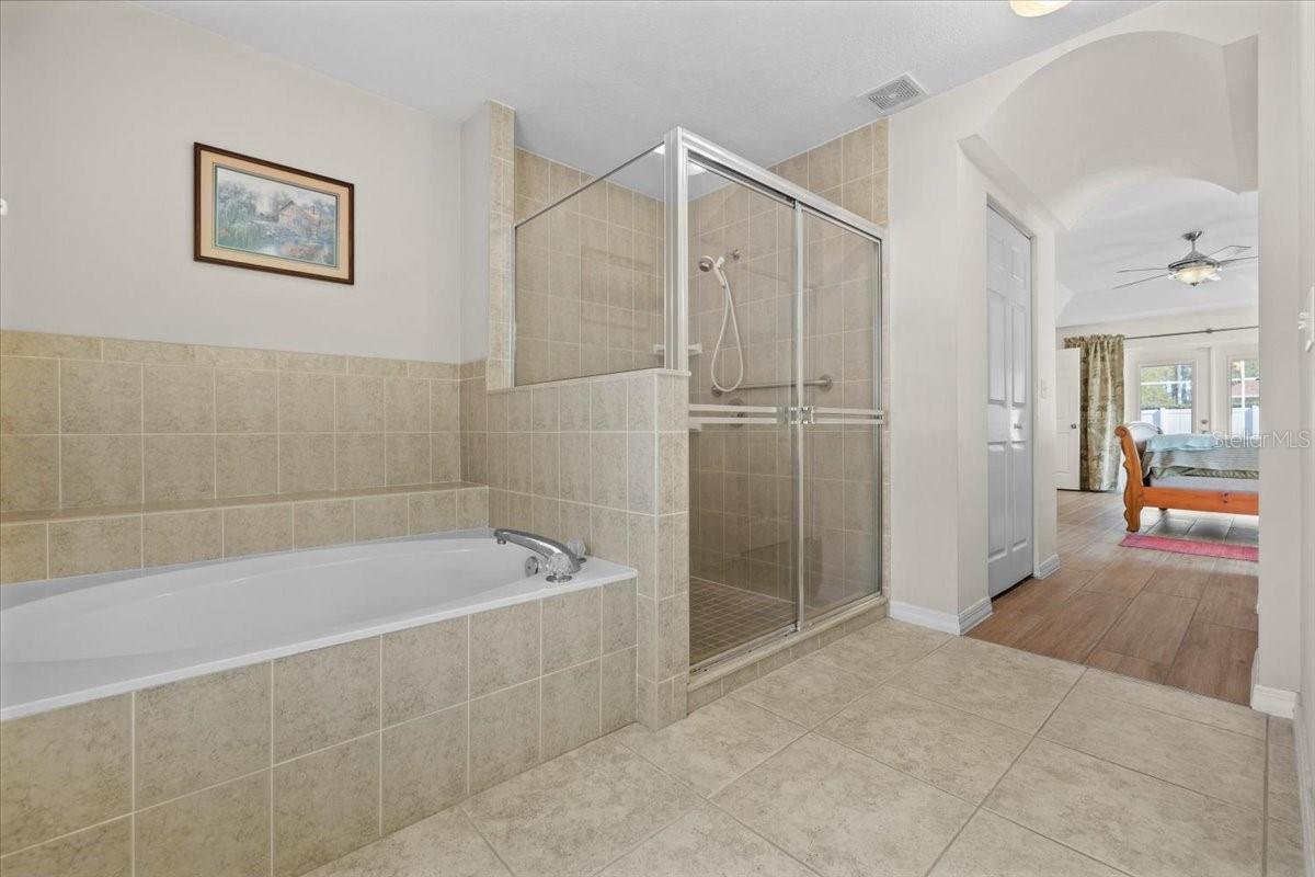 CYPRESS KNOLL - Residential