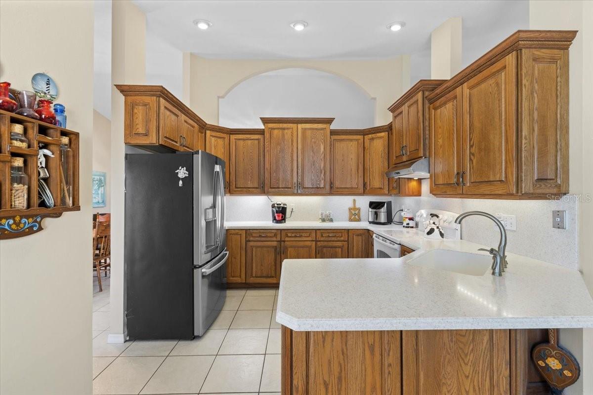 CYPRESS KNOLL - Residential