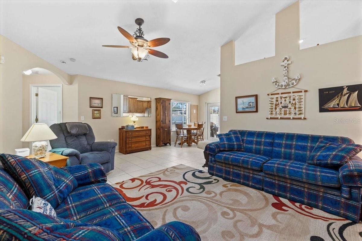 CYPRESS KNOLL - Residential