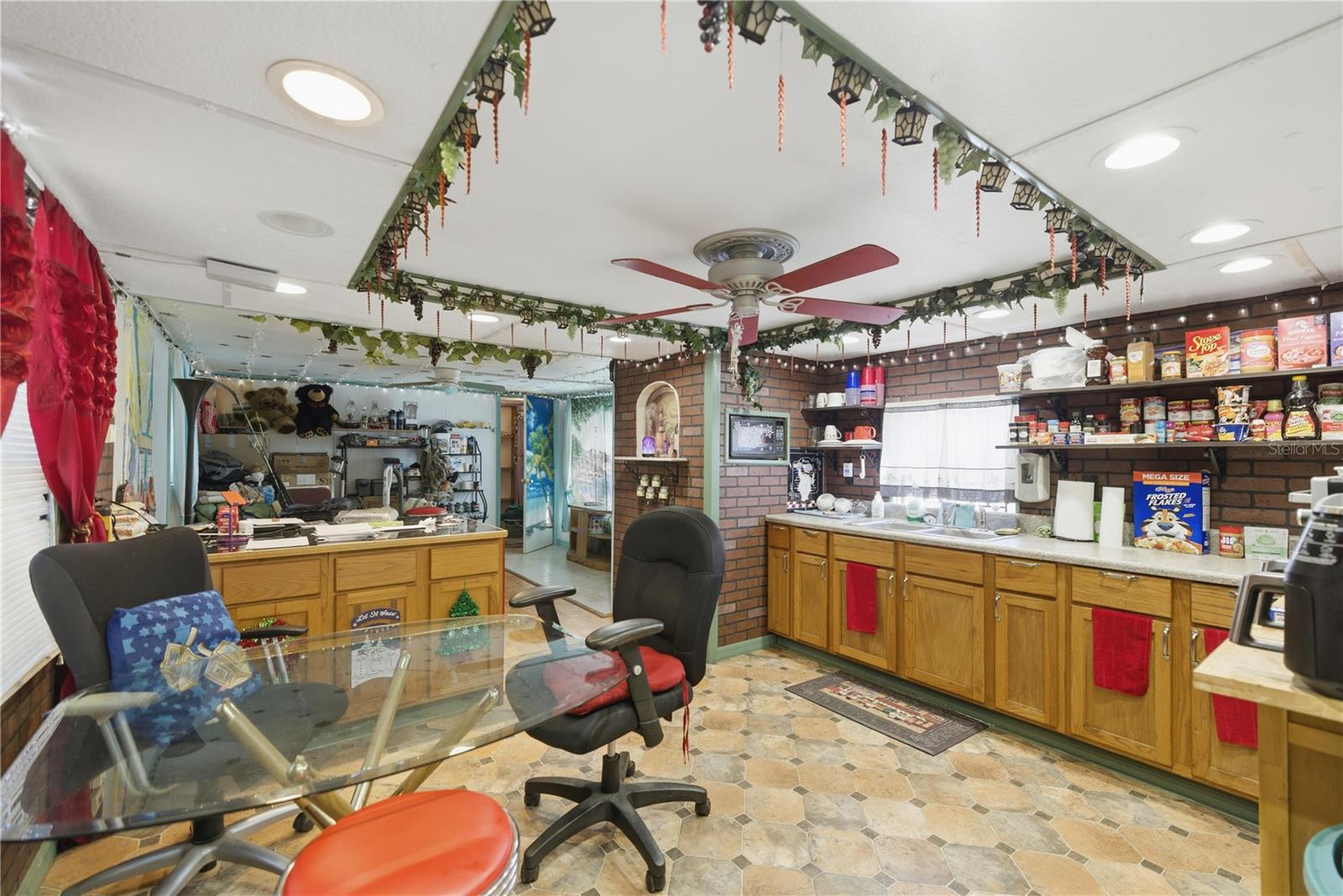 FLORIDA HLNDS - Residential