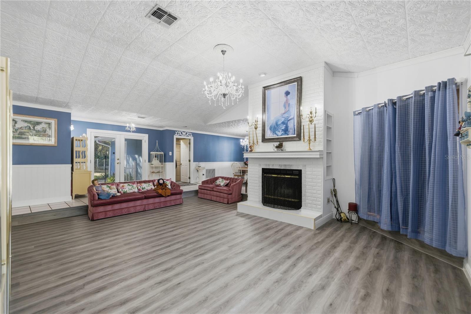 FLORIDA HLNDS - Residential