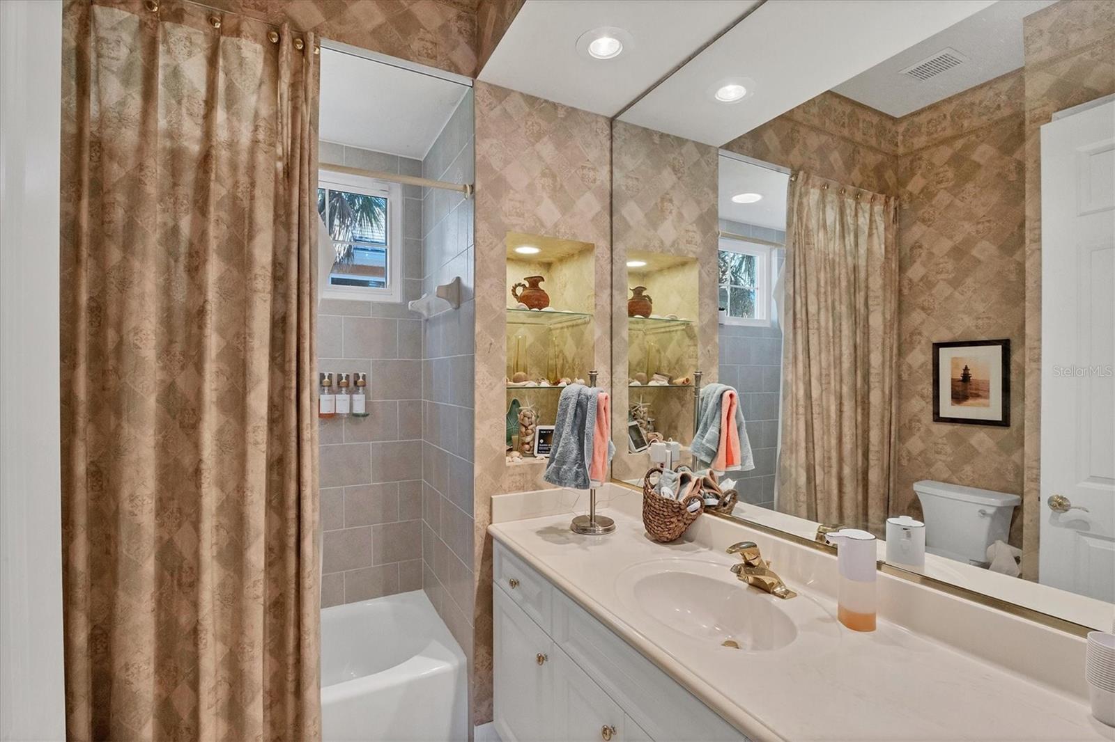 BOCA ROYALE - Residential