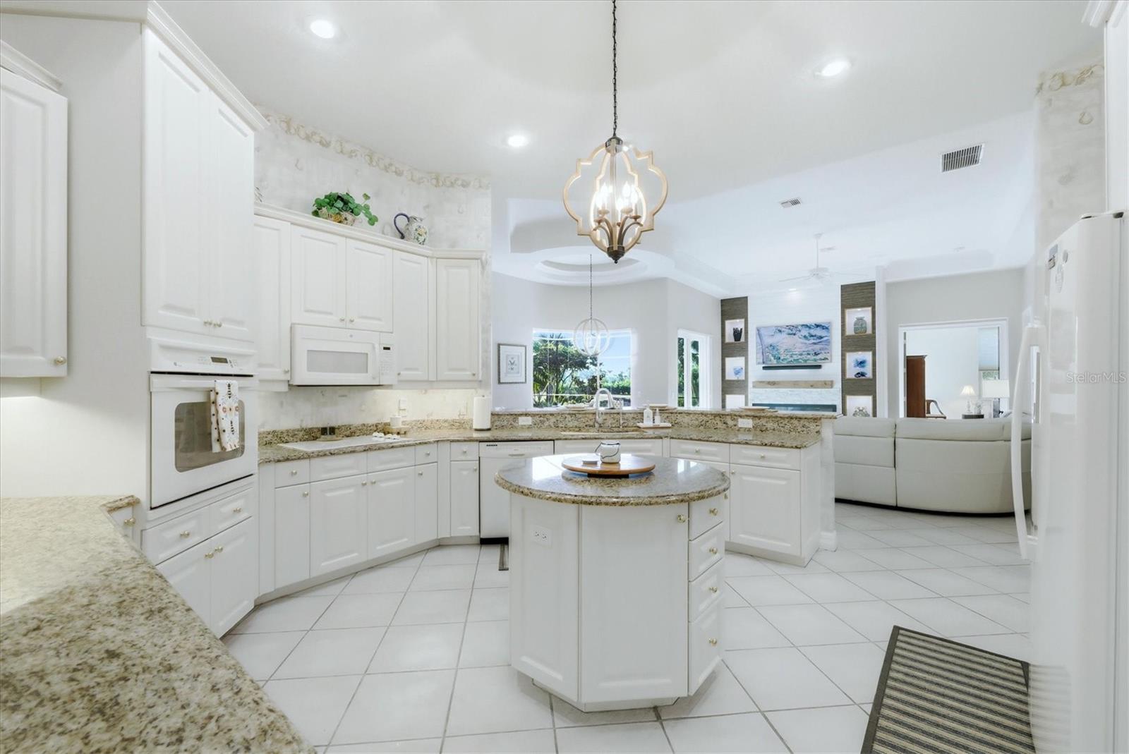 BOCA ROYALE - Residential