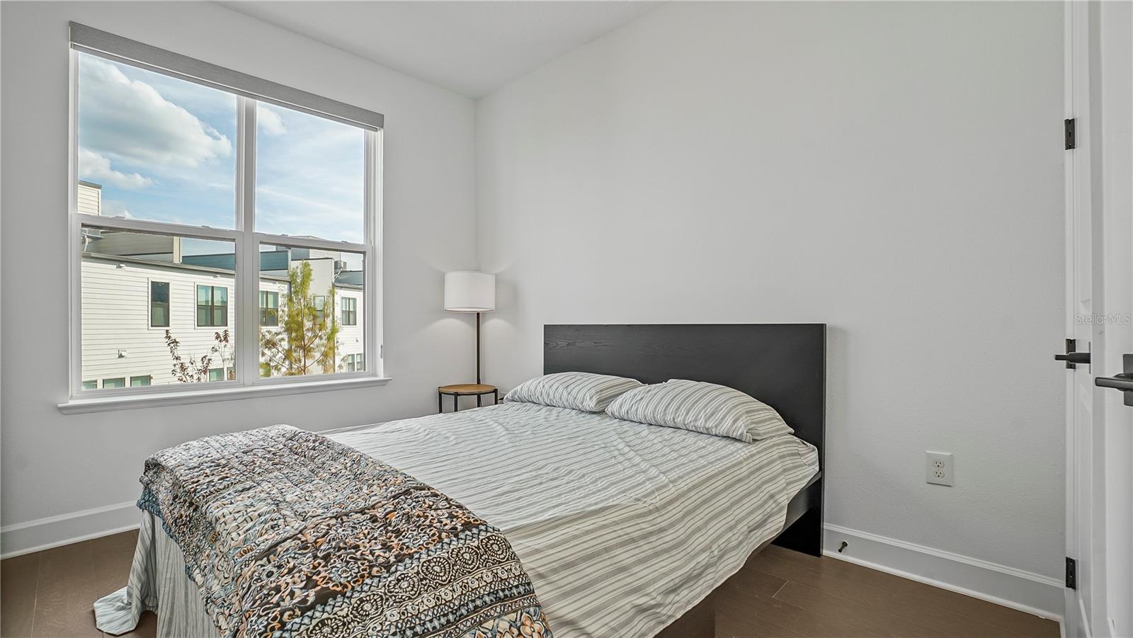 BRIX/THE PACKING DISTRICT - Residential Lease