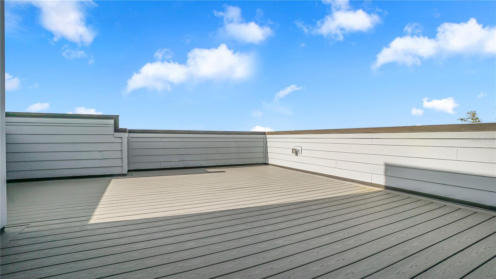 BRIX/THE PACKING DISTRICT - Residential Lease