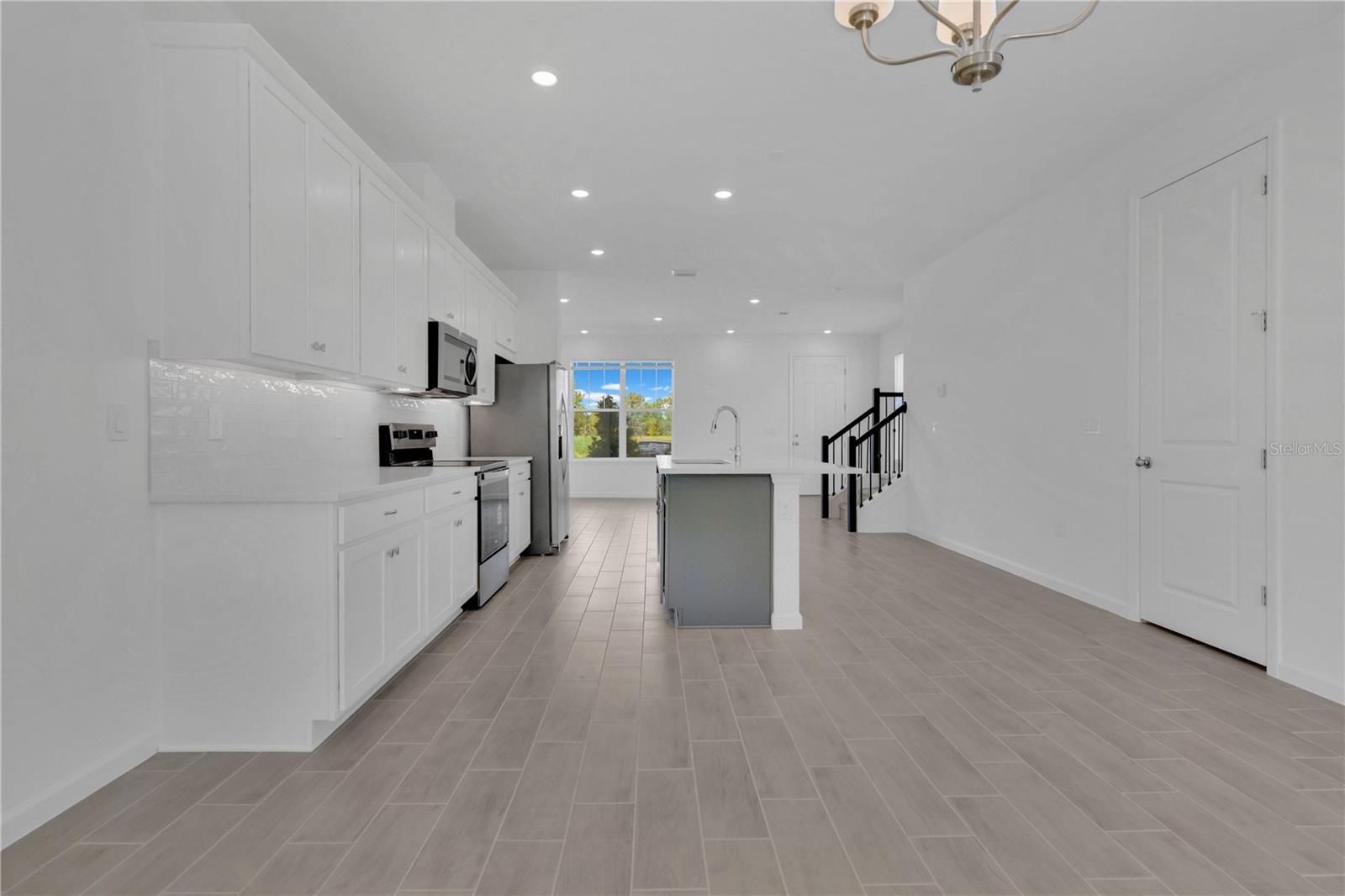 SERENADE AT OVATION - Residential Lease