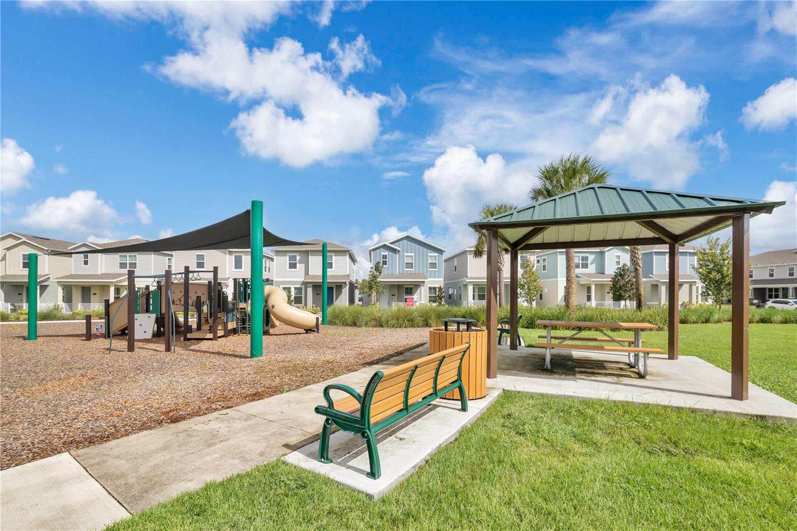 SERENADE AT OVATION - Residential Lease