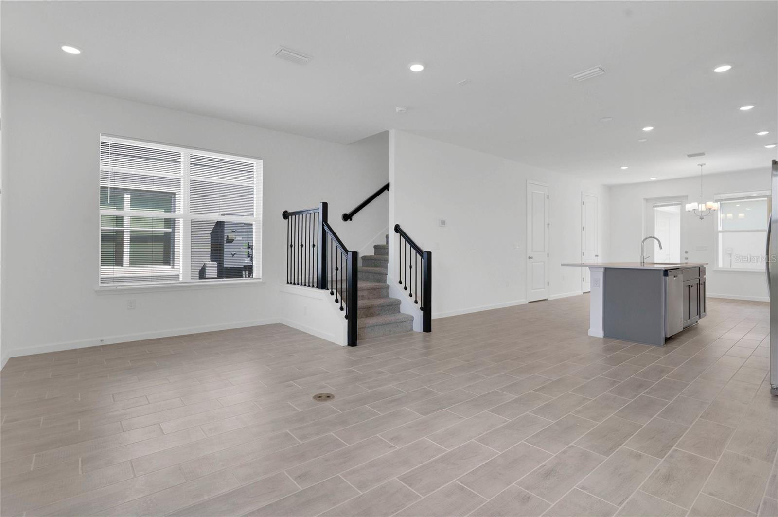 SERENADE AT OVATION - Residential Lease