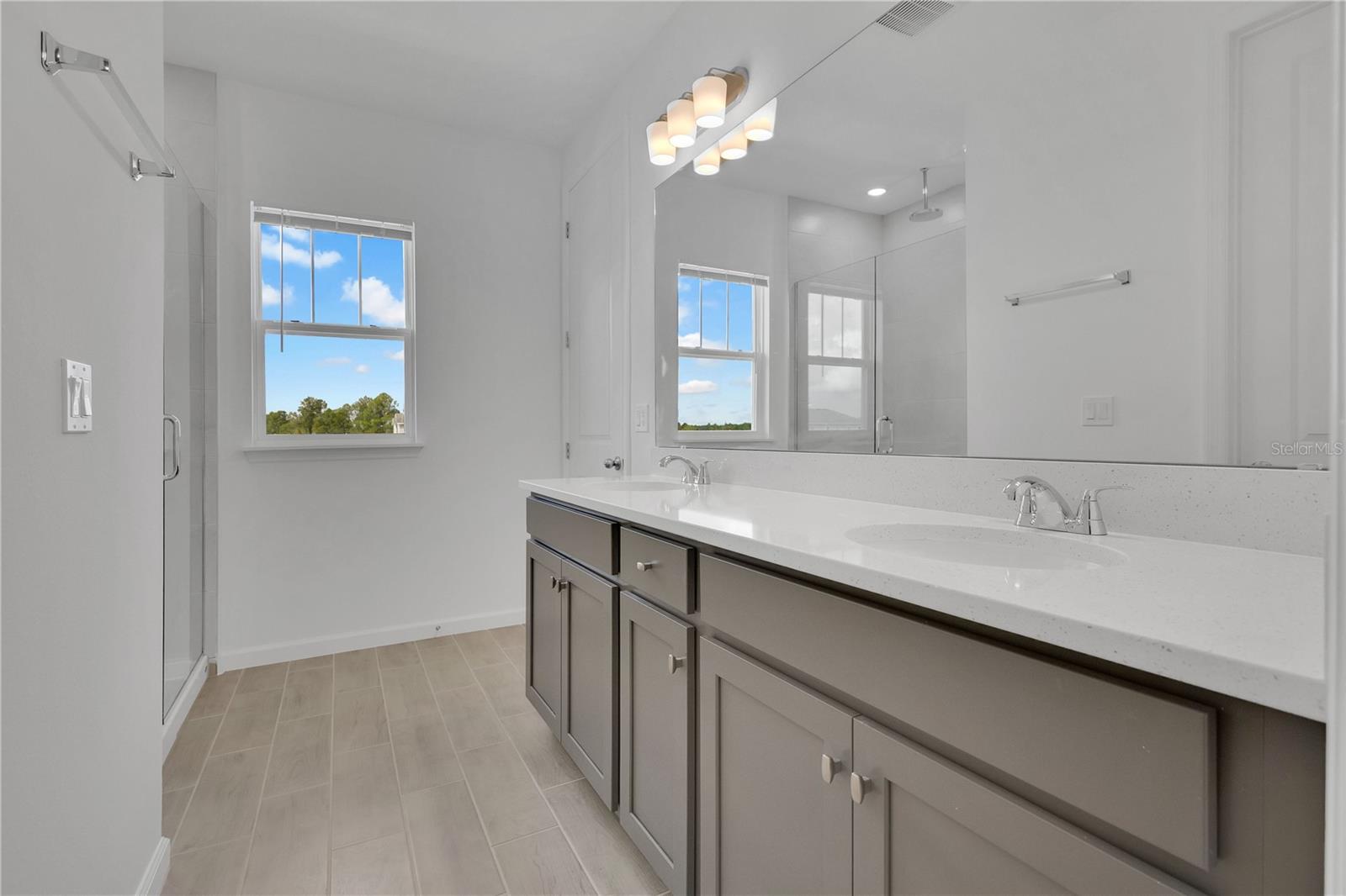 SERENADE AT OVATION - Residential Lease