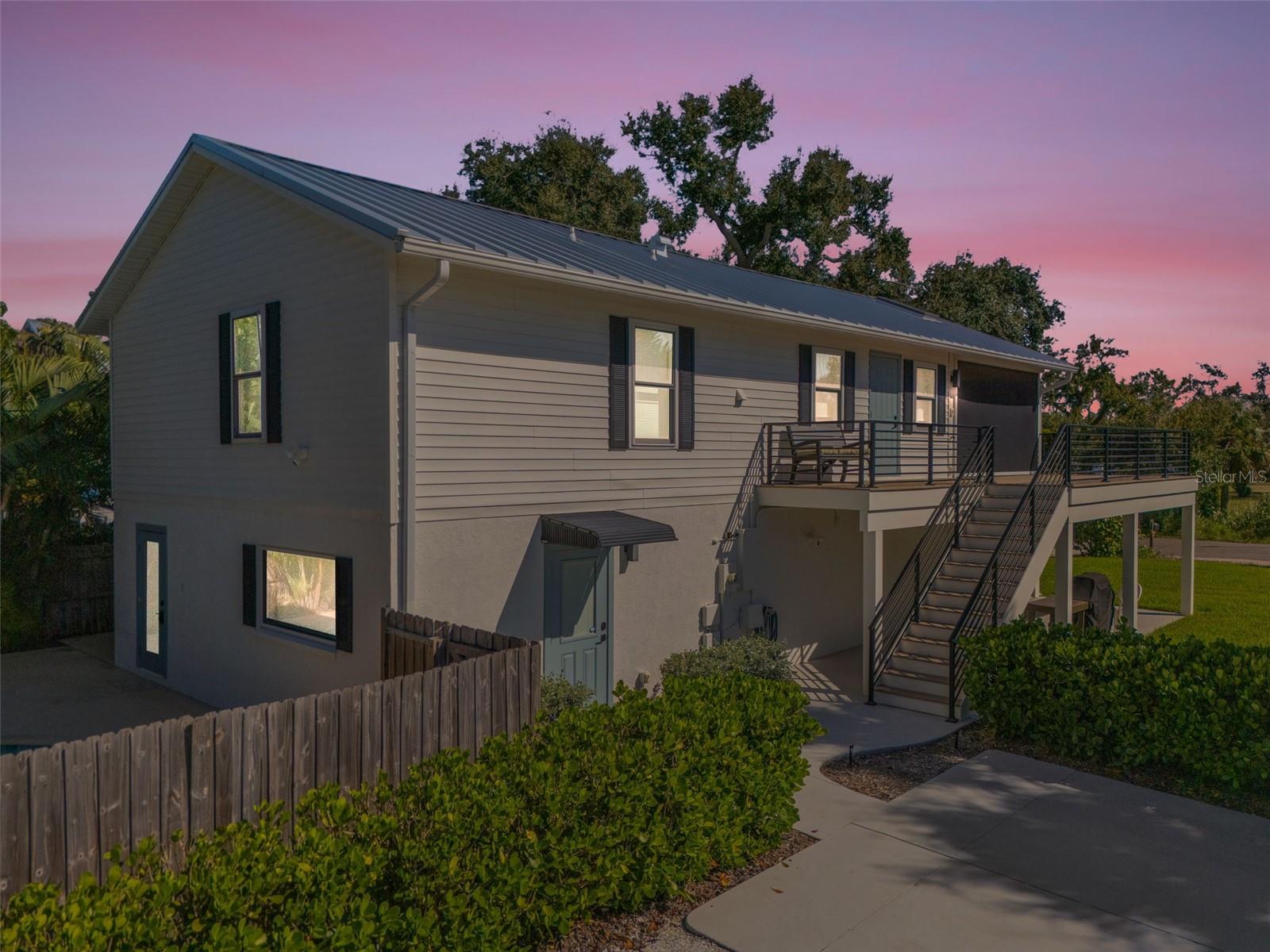 SAUNDERS V A RESUB - Residential