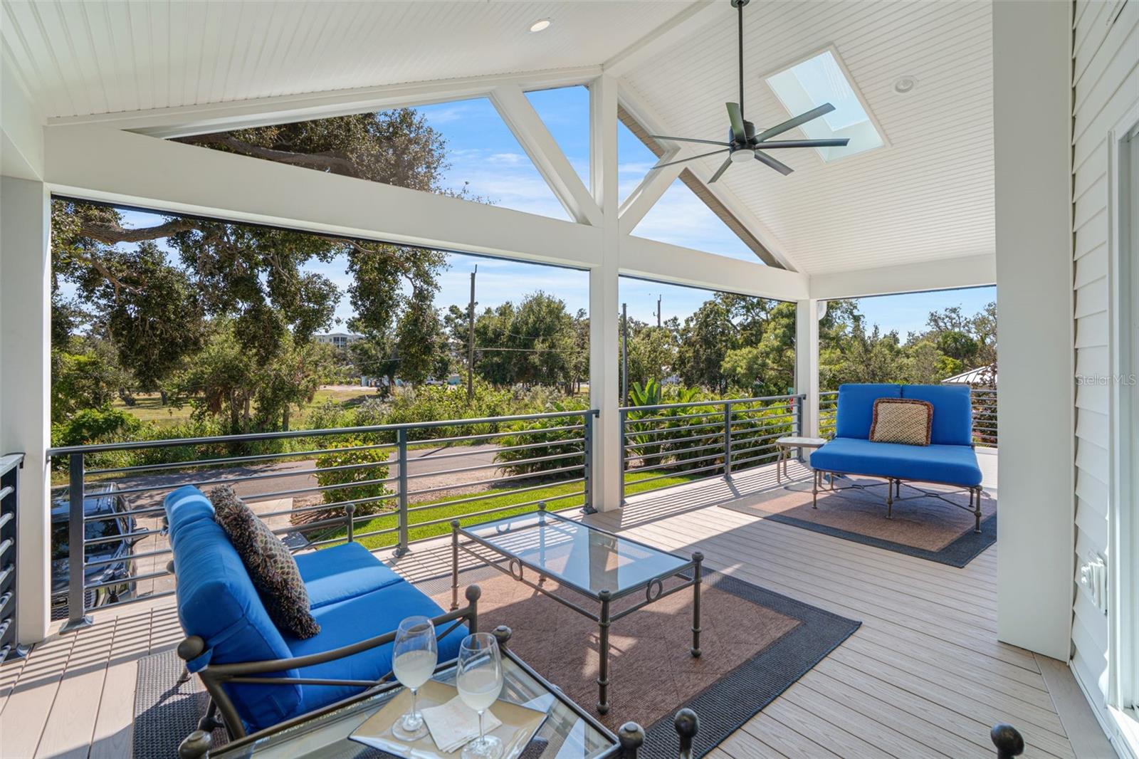 SAUNDERS V A RESUB - Residential