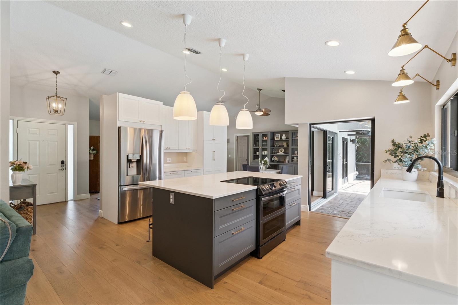 SILVER WOODS PH 03 - Residential