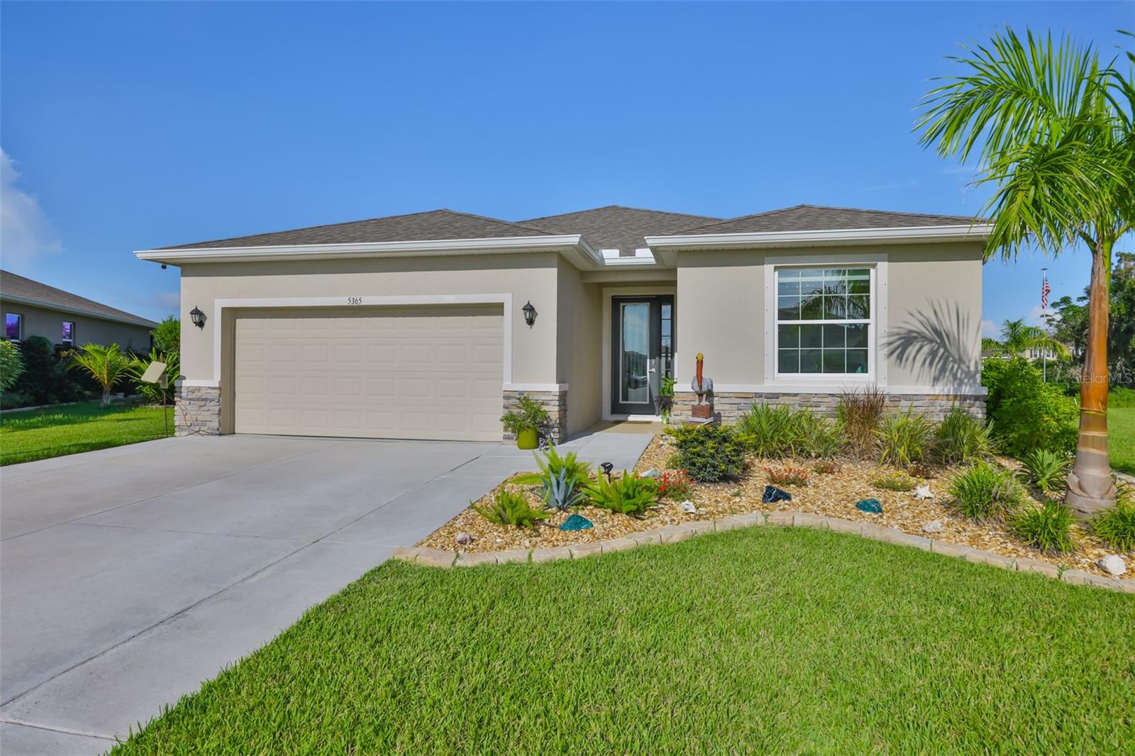 Better than New Construction! A long list of extras is included in this beautiful 3 yr. old, 4 bedroom, 2.5 bathroom, 2 car garage Lantana model home. Just to mention a few...Smart home features, Garage Epoxy floor, Gutters, Whole house surge protector, Central Vac System, Keyless entry, and UV whole house air purifier. Pride of ownership and meticulous care are obvious from the outside to the inside. Please ask for the complete list extras.
The home sits at the end of a cul-de-sac on a pie shaped lot which gives extra privacy and a large backyard to customize however you wish. The popular layout is great for entertaining as well as quiet evenings at home and a 3 way split floor plan gives everyone their own space.
The home features ceramic tile, which has been professionally sealed, in the living areas and bathrooms and carpet in bedrooms. The kitchen has plenty of wood cabinetry, granite countertops, stainless steel appliances, Insinkerator disposal and a walk in pantry with upgraded pantry door.
The large primary bedroom includes an ensuite bathroom with double vanity sinks, walk in shower, separate tub and walk in closet.
If you want practically new without the wait, check it out!