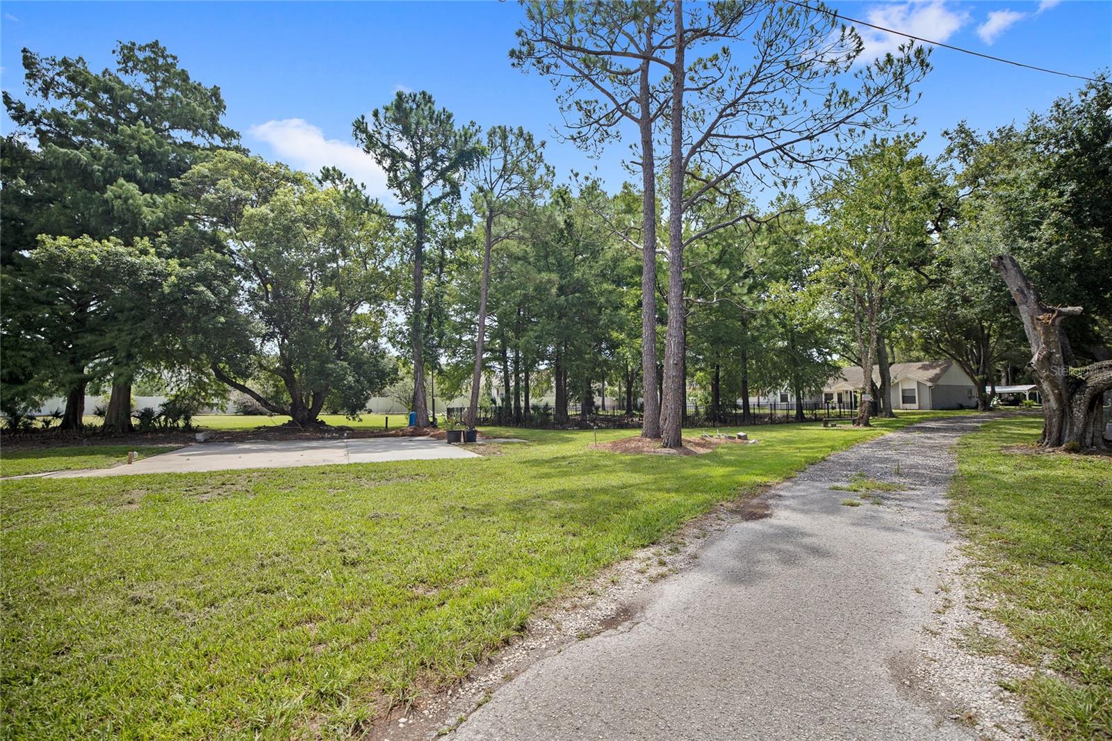 880 W PLANT STREET