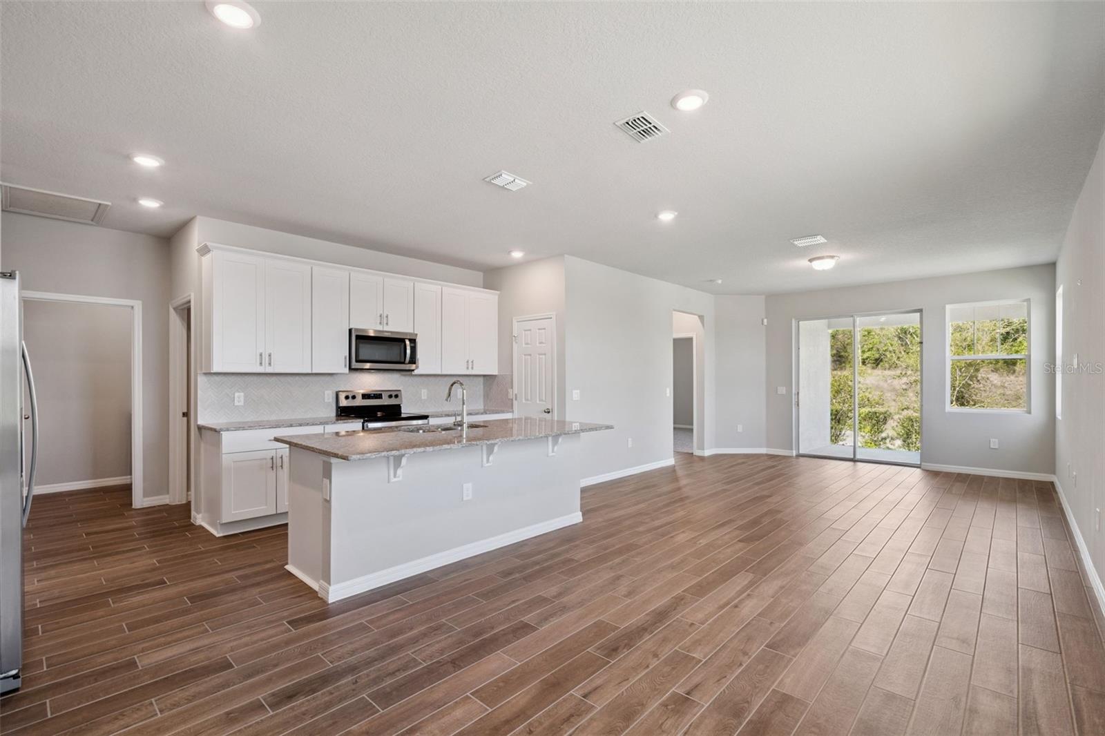 VILLAGES/MINNEOLA HILLS PH 1A - Residential