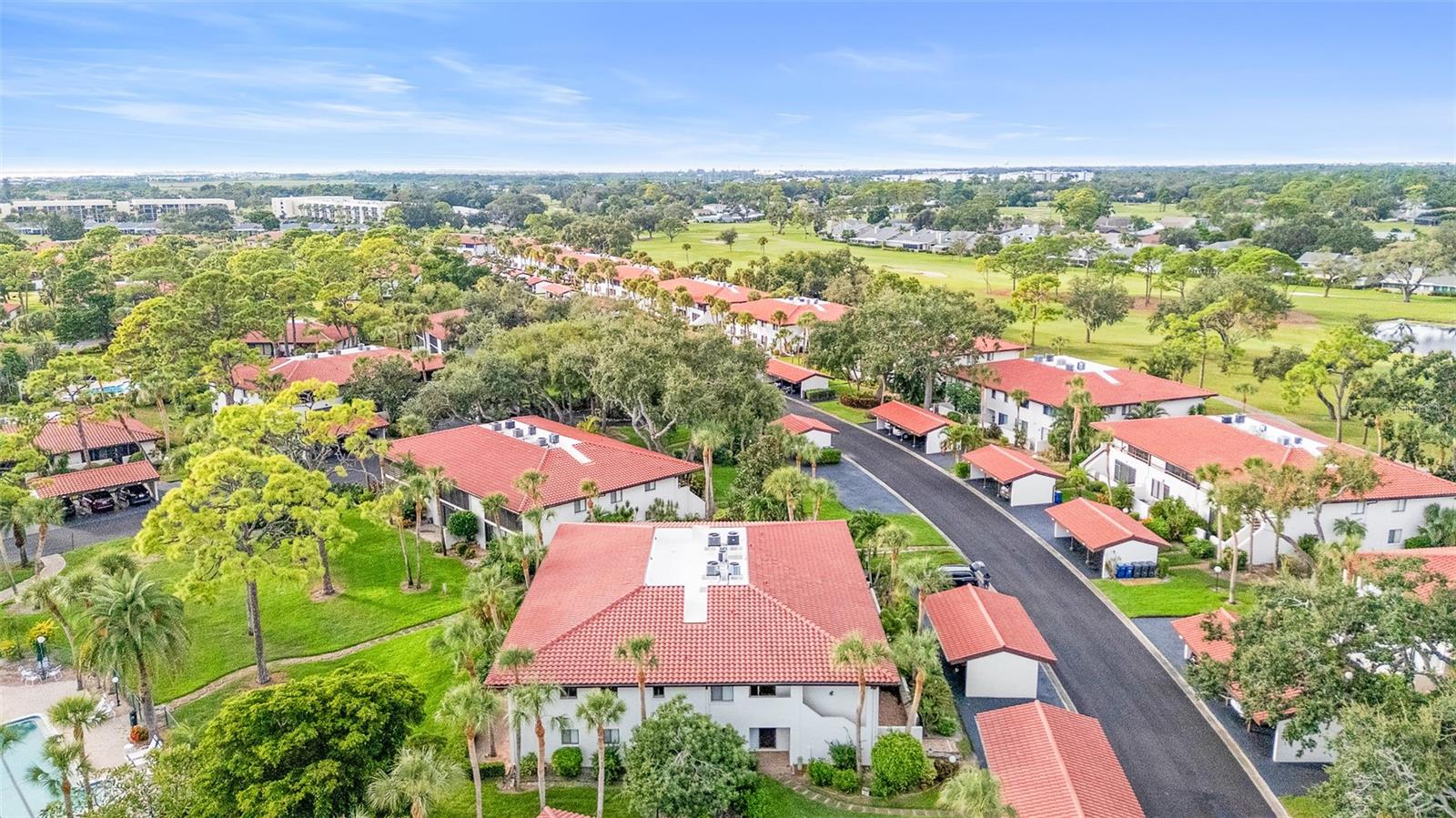 VALENCIA GARDEN - Residential