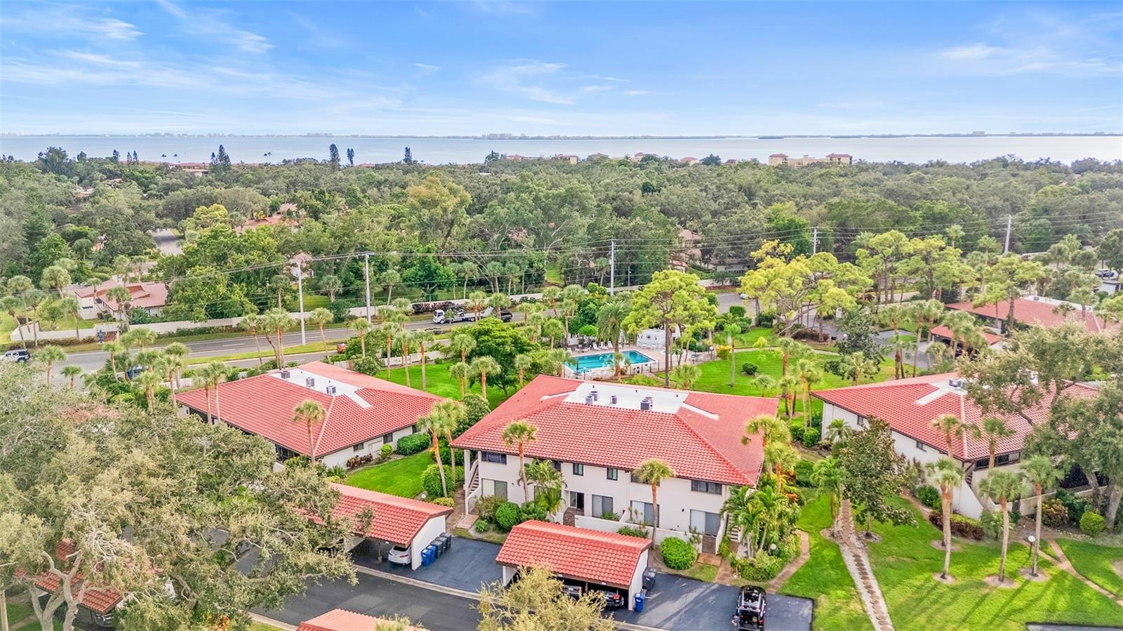 VALENCIA GARDEN - Residential