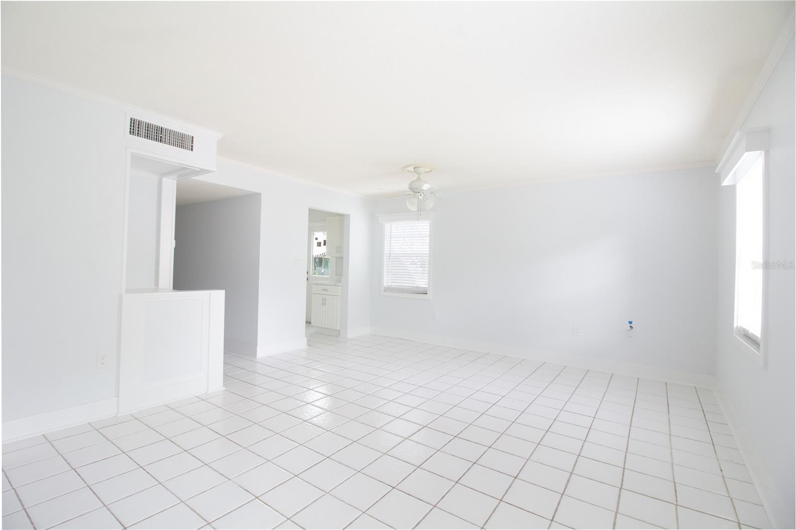 LES CHATEAUX CONDO - Residential