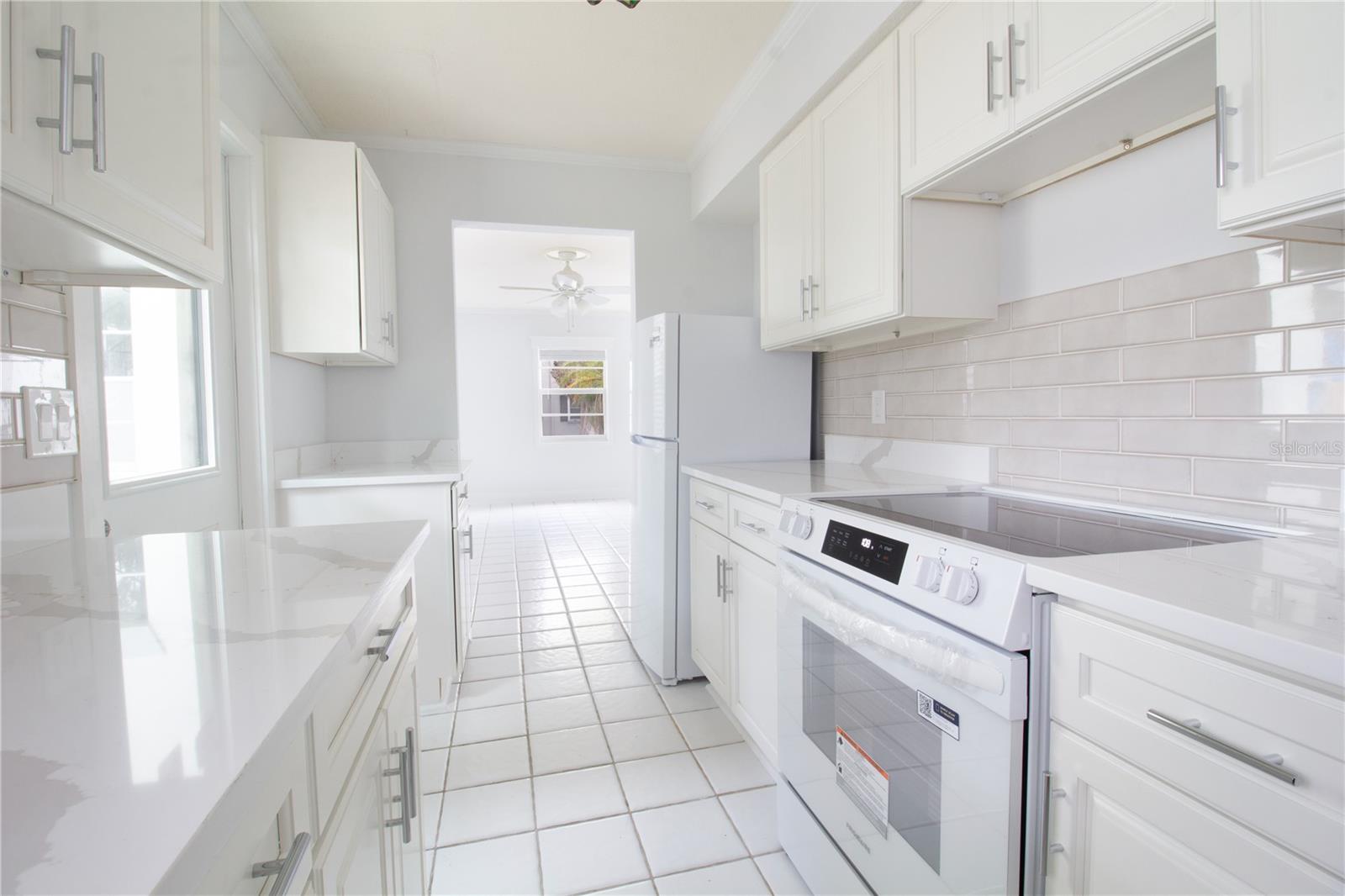 LES CHATEAUX CONDO - Residential