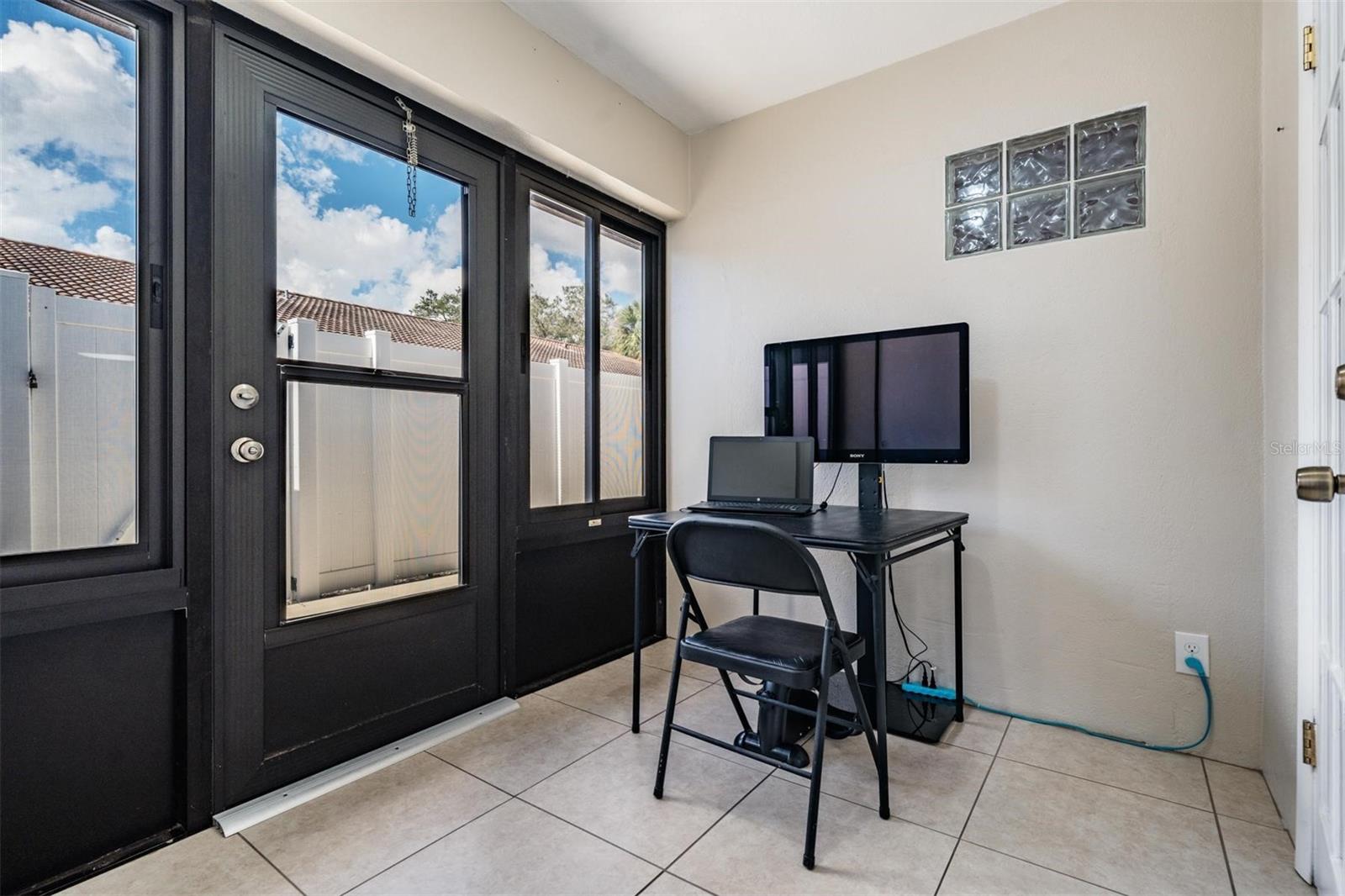 ROSETREE VILLAGE - Residential