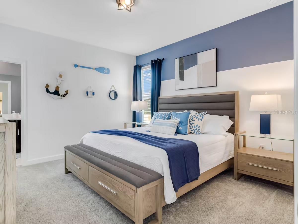 COVE AT STOREY LAKE 4 - Residential