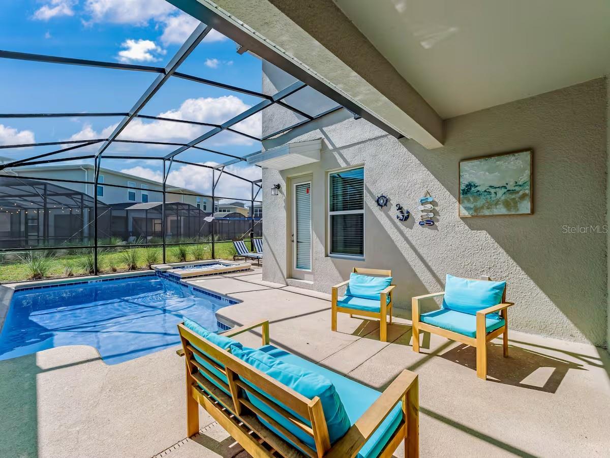 COVE AT STOREY LAKE 4 - Residential