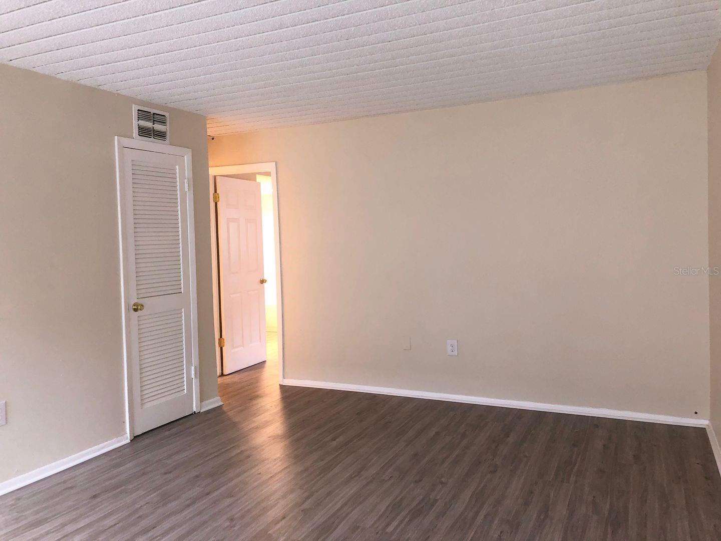 1311 BAYWATCH LOOP 204