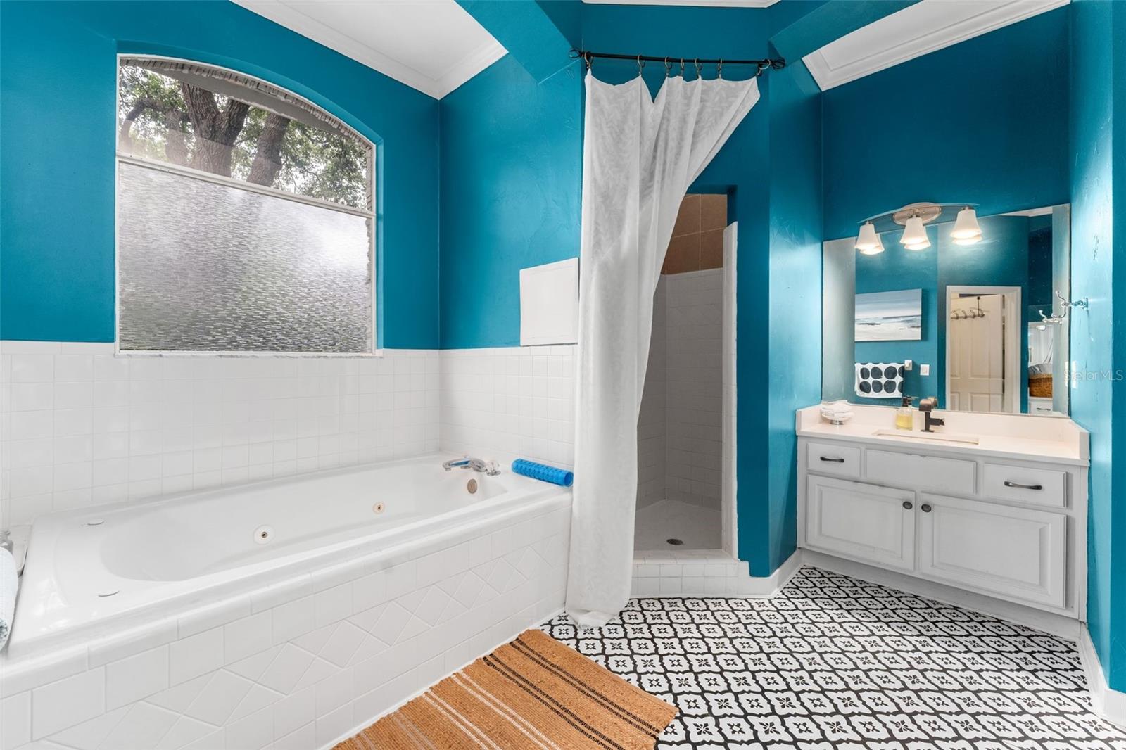 FLETCHERS-MAGNOLIA CT - Residential