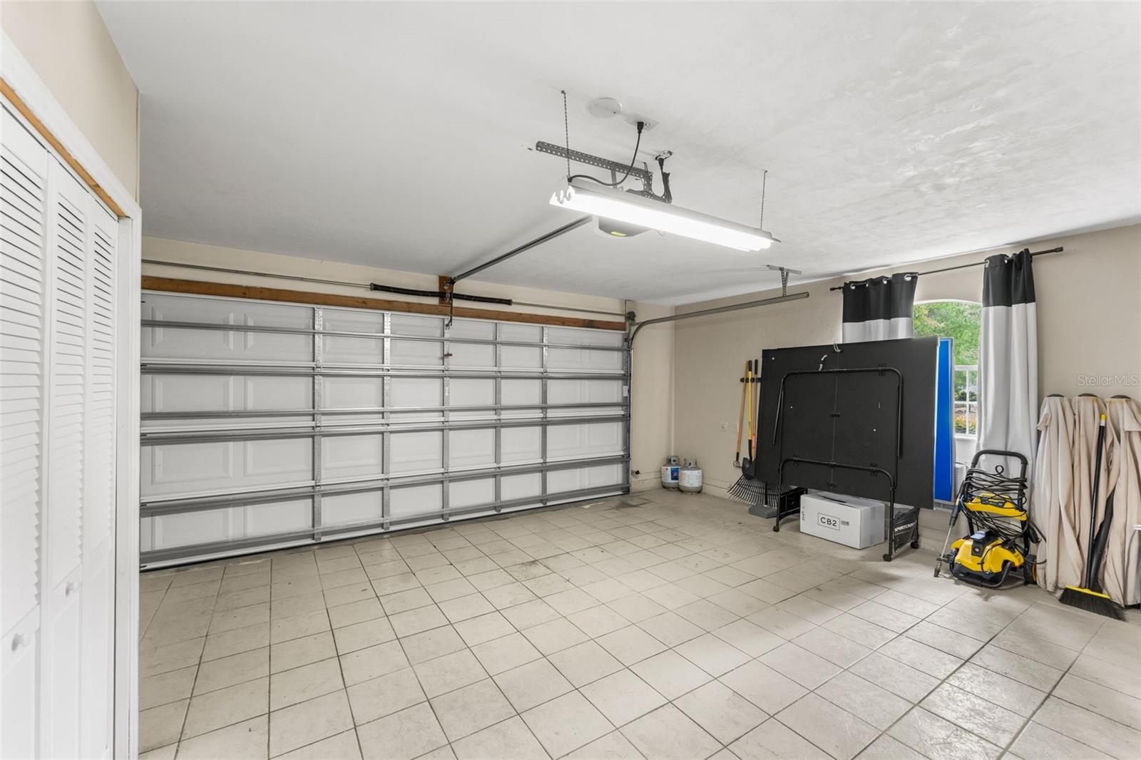 FLETCHERS-MAGNOLIA CT - Residential